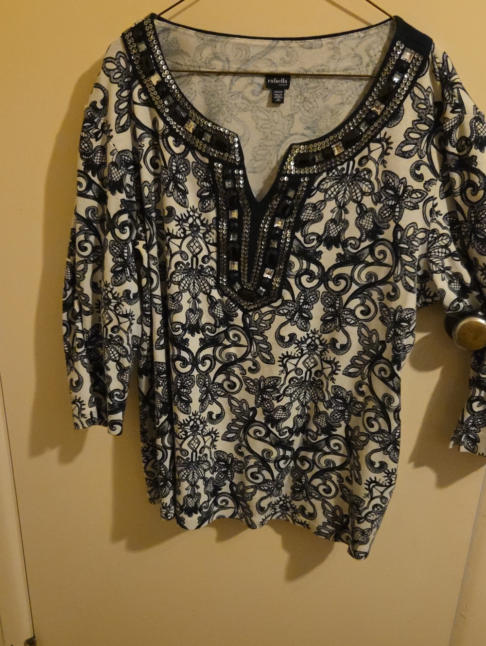 Rafaella Black & White Embellished V-Neck Floral Tunic